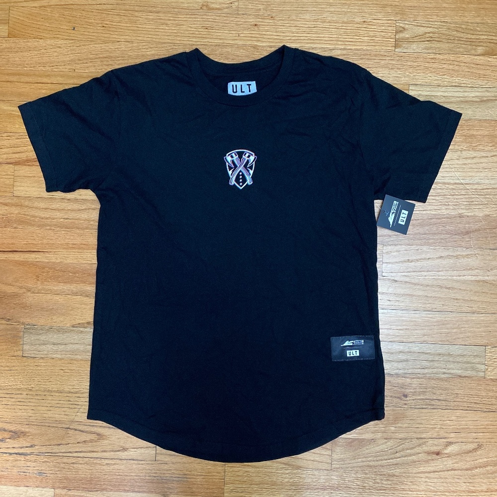 MEN’S CALL OF DUTY LEAGUE -ULT CHICAGO HUNTSMEN “CURVED HEM” T-SHIRT